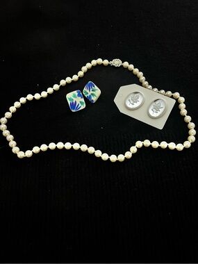 Vintage Costume Jewelry Lot Faux Pearl Choker Necklace Floral Cameo Earrings